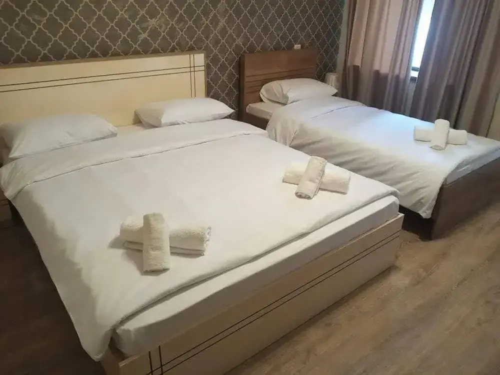 Tulpan Park Hotel