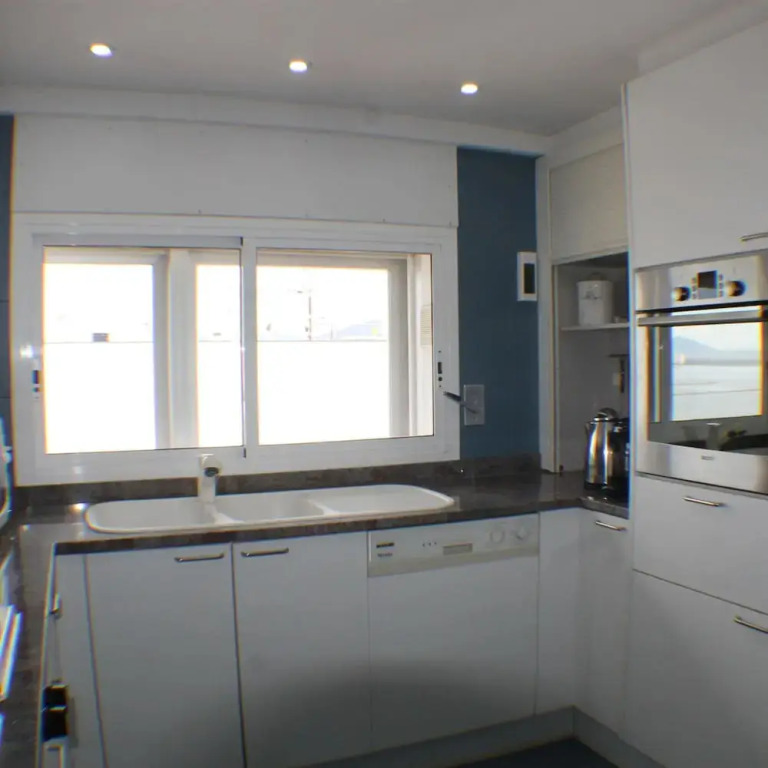 Avenida 5A in Roses With 3 Bedrooms and 2 Bathrooms