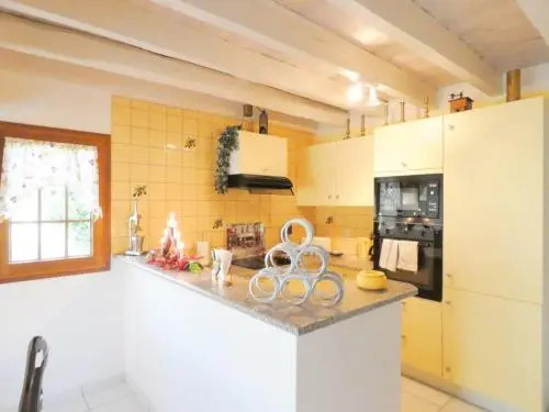 House Perron 1