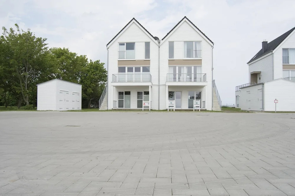 Am Albatrosplatz 18