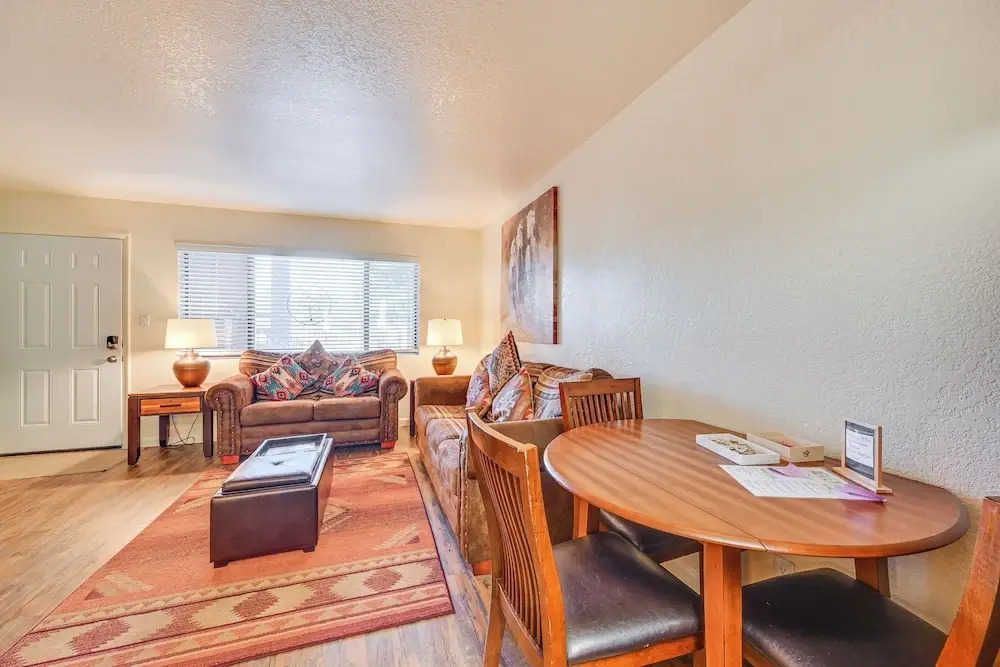 'the Painted Pony' Sedona Condo: Pool & Gym Access
