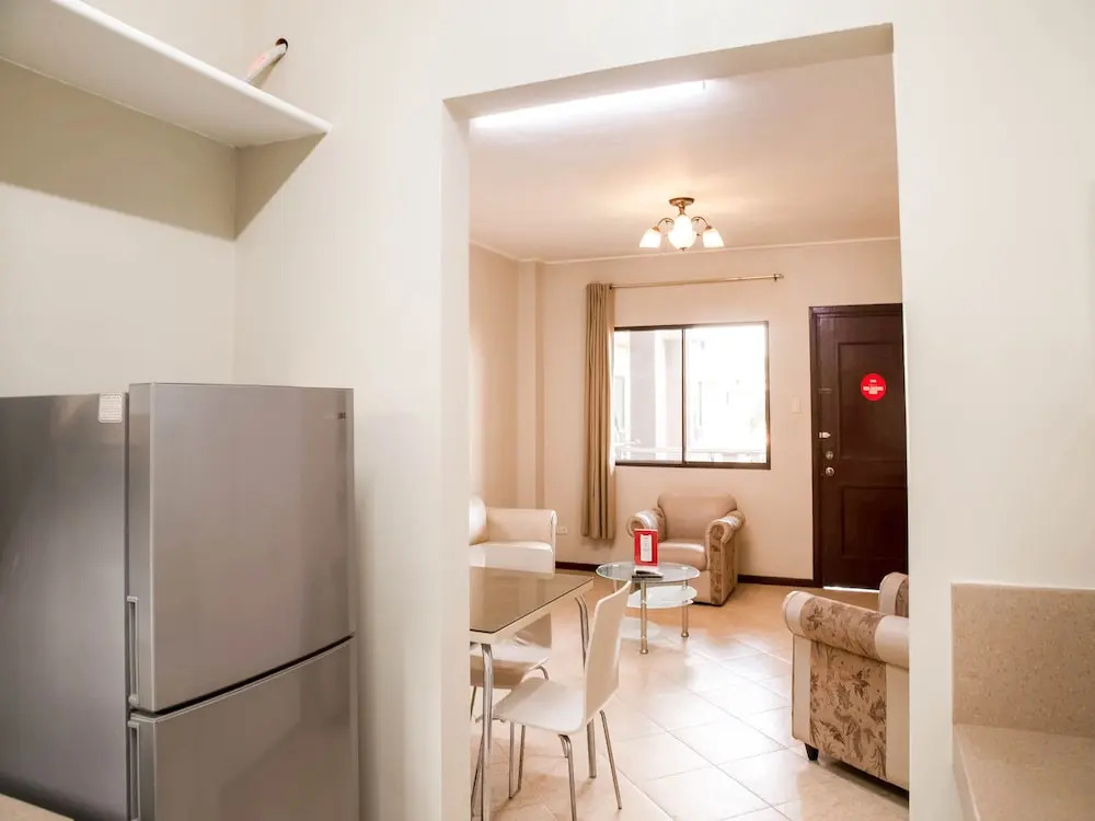 Oyo 211 las Palmeras Apartelle