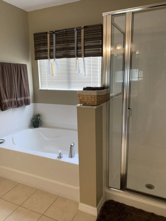 Luxurious villa with heated pool near Disney, Davenport, US