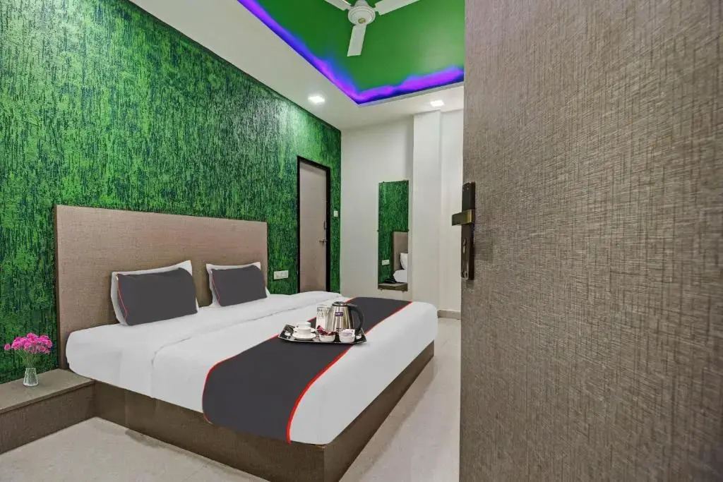 Collection O 70256 Hotel The Wishtler