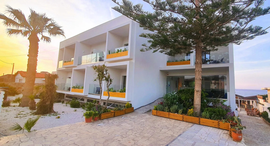 Sunset Beach Hotel