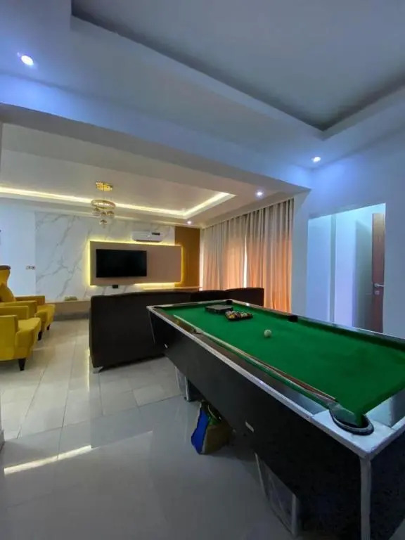 Luxury waterfront 3 bedroom apartment ikoyi