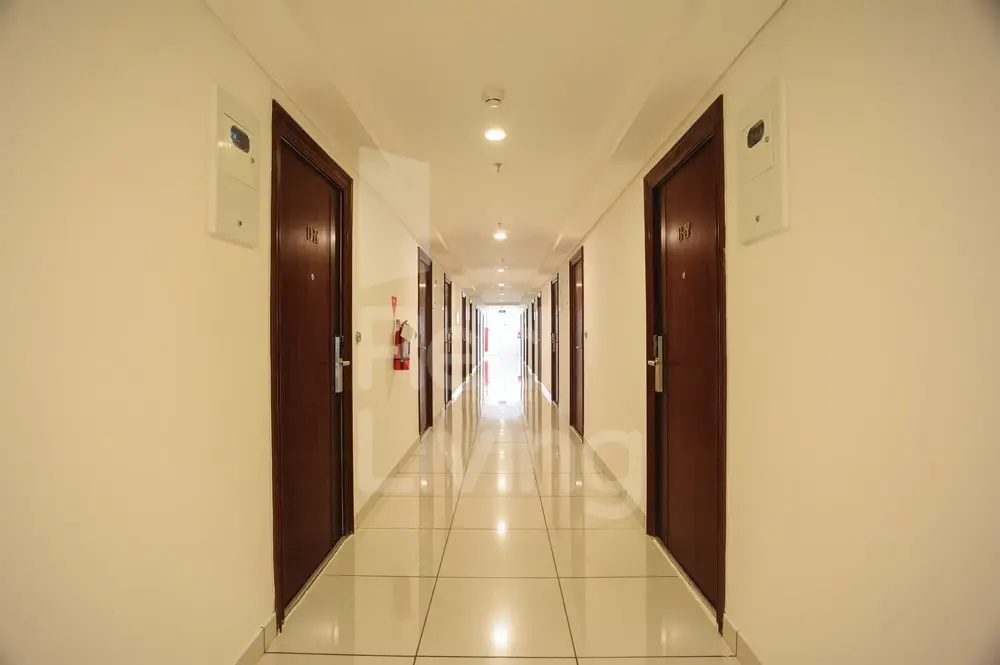 RedLiving Apartemen Sky House BSD - Lovely Space Tower Leonie