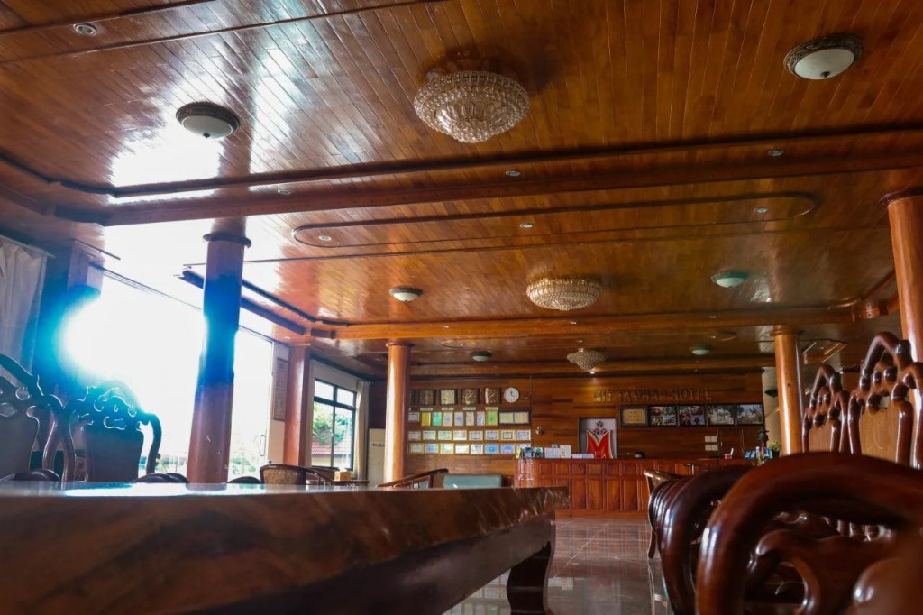 Friendship Hotel