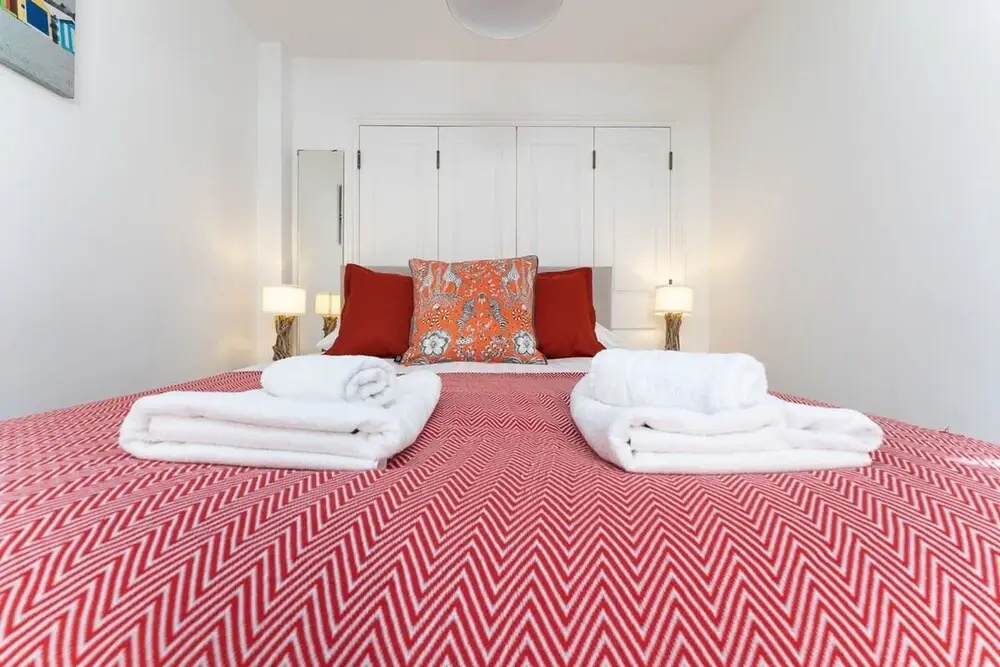 Host Stay Sunny Terrace on Robert Street