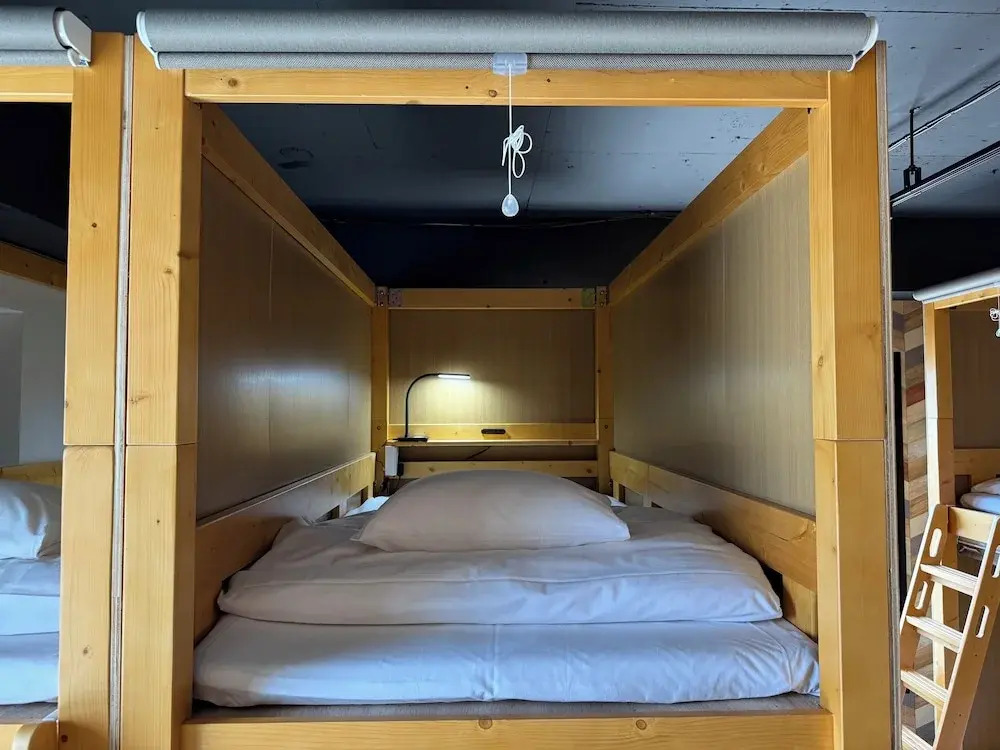 CAPSULE HOTEL CONTINUE NijojoKita