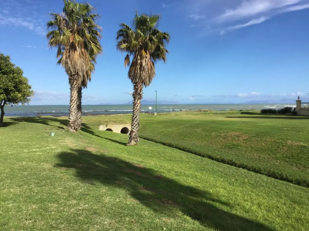 Greenways Strand Golf Beach C3