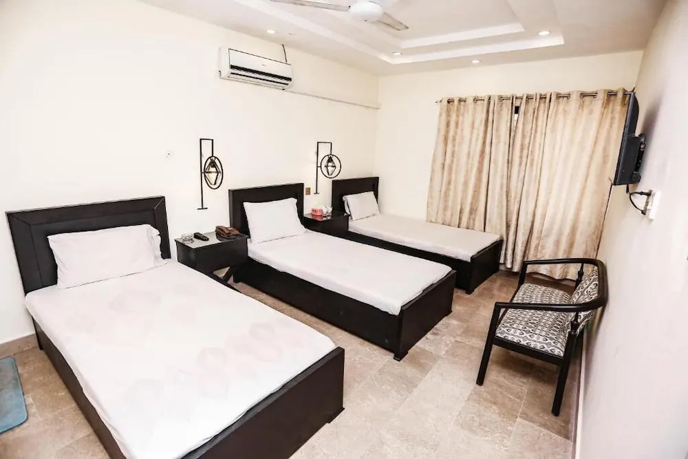 Thikana Hotel