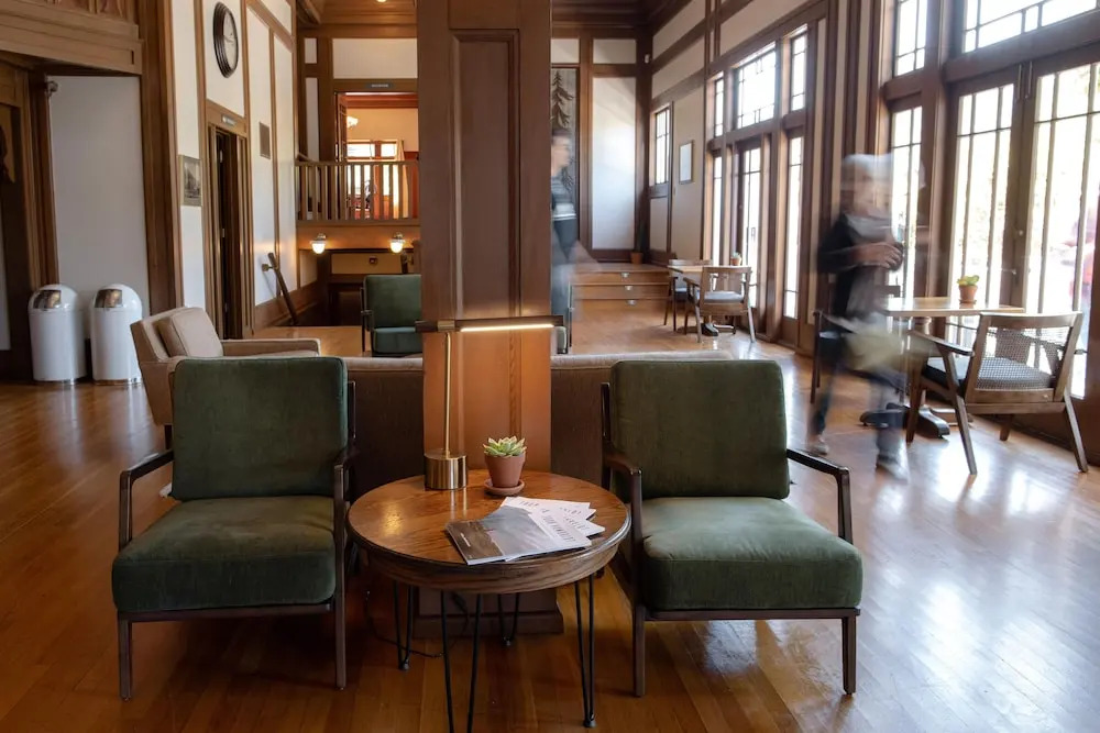 Scotia Lodge