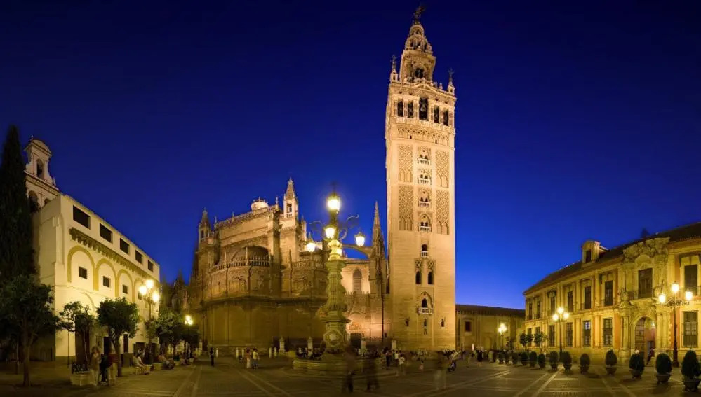 Sevilla Centro Catedral Bohemian & Suites Arenal - Parking