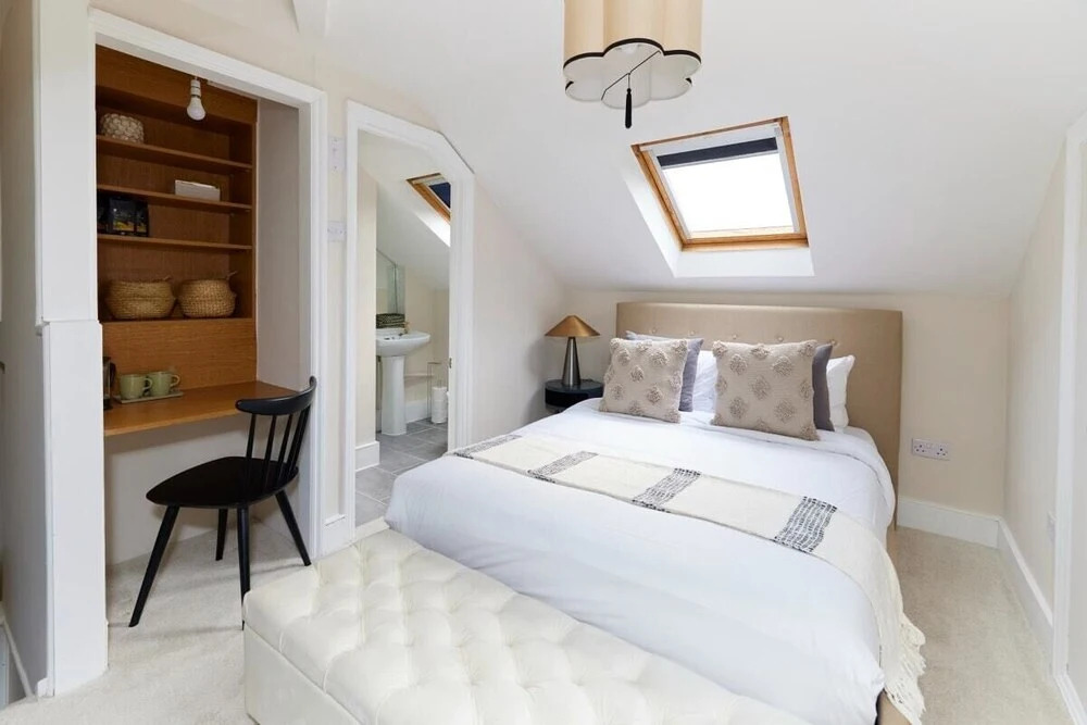 The West Ealing Escape - Glamorous 4bdr House With Patio