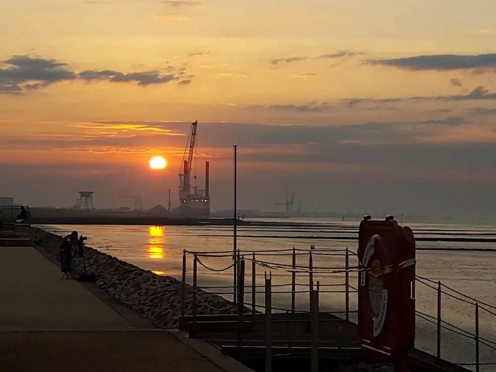 Comfort Steps from the North Sea