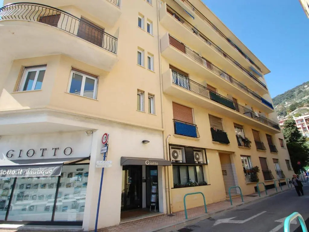 Studio Menton, 1 pièce, 3 personnes - FR-1-196-214