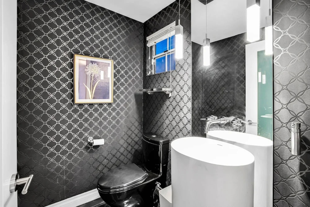 Cahuenga Park by Avantstay Hollywood Hills Home