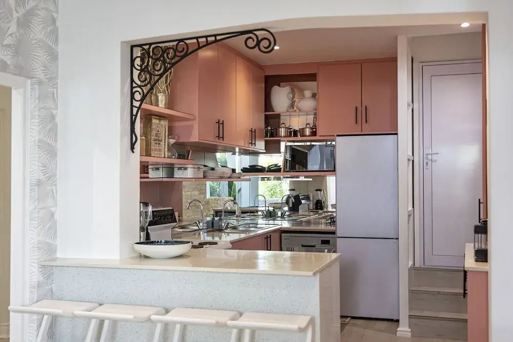 Clifton YOLO Spaces - Clifton Boutique Villa