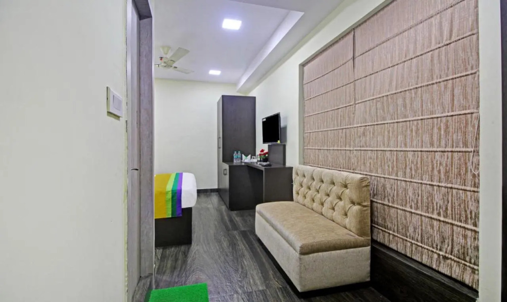 Itsy Hotels Reotel Near Rabindra Sarobar
