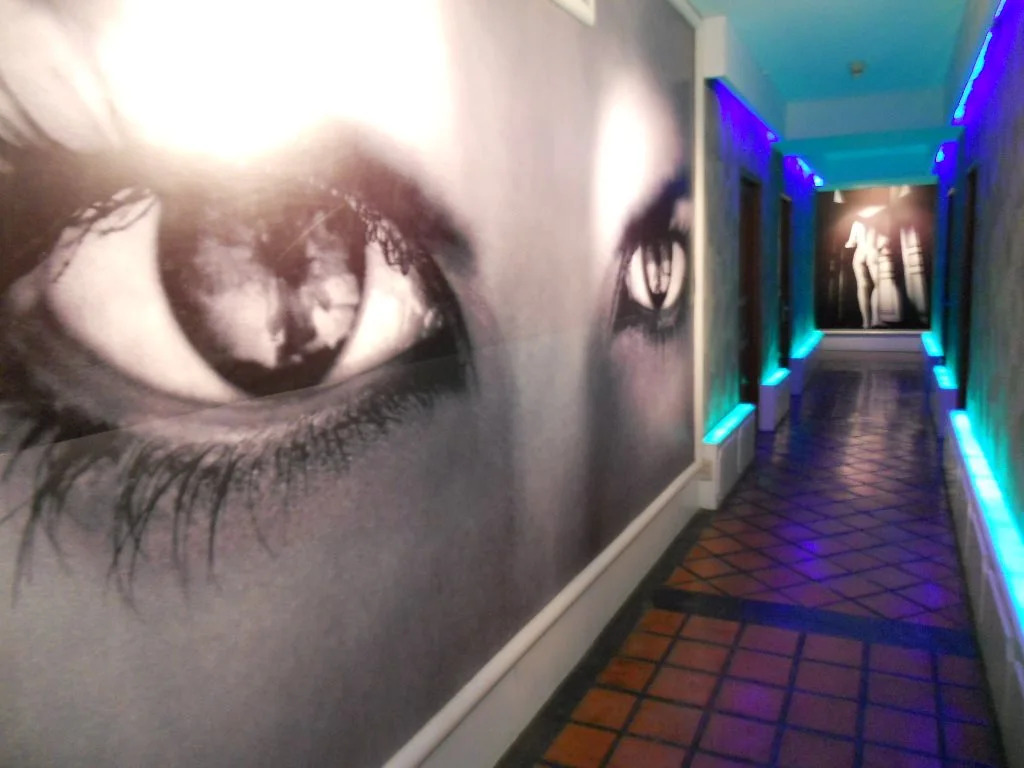 Strand Inn Hotel