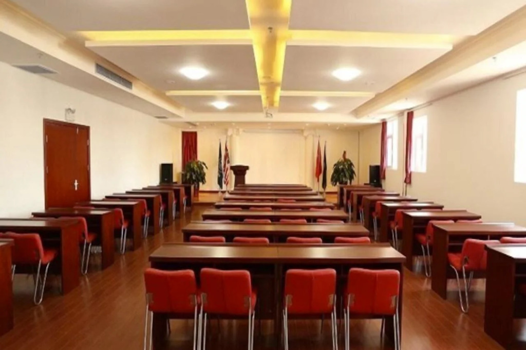 GreenTree Inn Langfang WenAn Limin Street Second Middle School Express Hotel