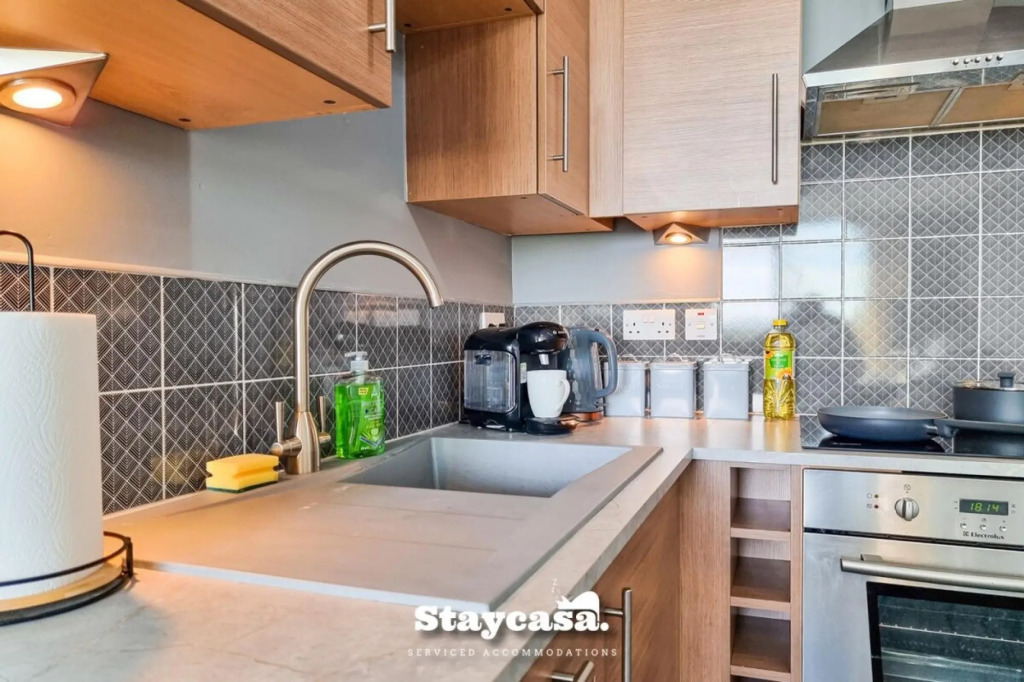 Luxury 1 bed Apartment Beautiful View With Parking