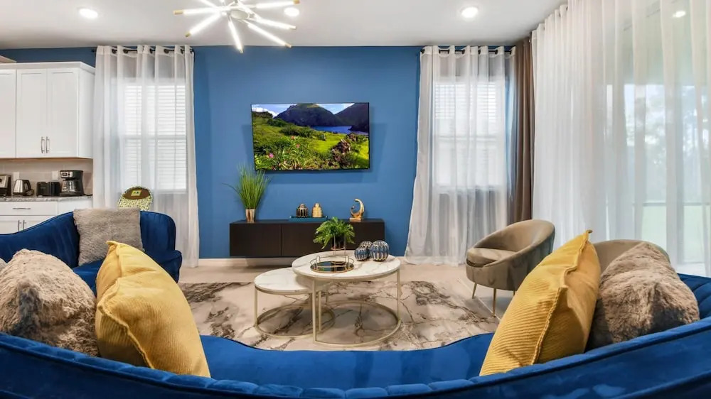 Fantastic 7BR Green View Pool Spa Loft Disney Area, Kissimmee