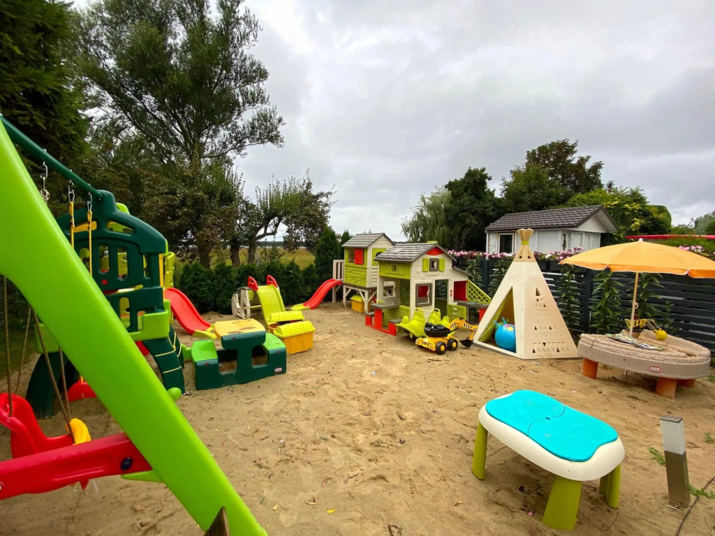 Holiday Home in Dziwnowek with Pool & Beach