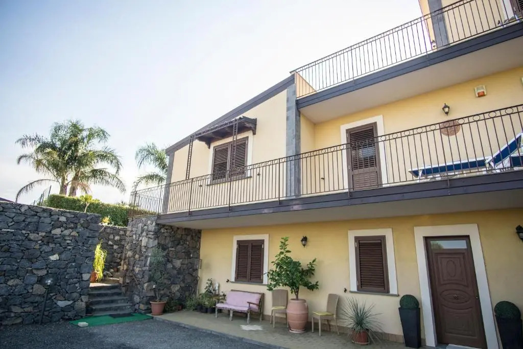 Villa Gusmano