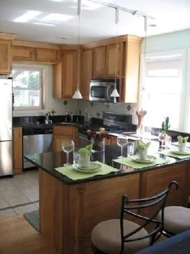 Holman Street Apartment