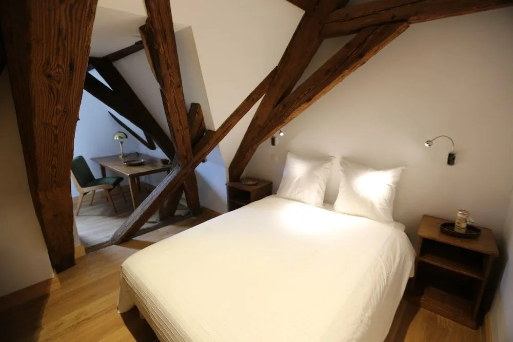 Domaine La Cour Des Nobles - Demeure, Maison et Appartements au coeur de Riquewihr