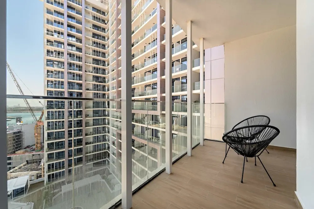 Silkhaus 1BR Elegant Living In Maryah Vista