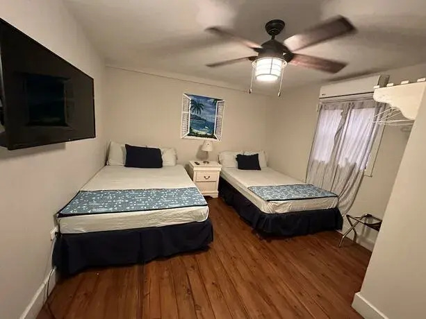 Miramar Suites