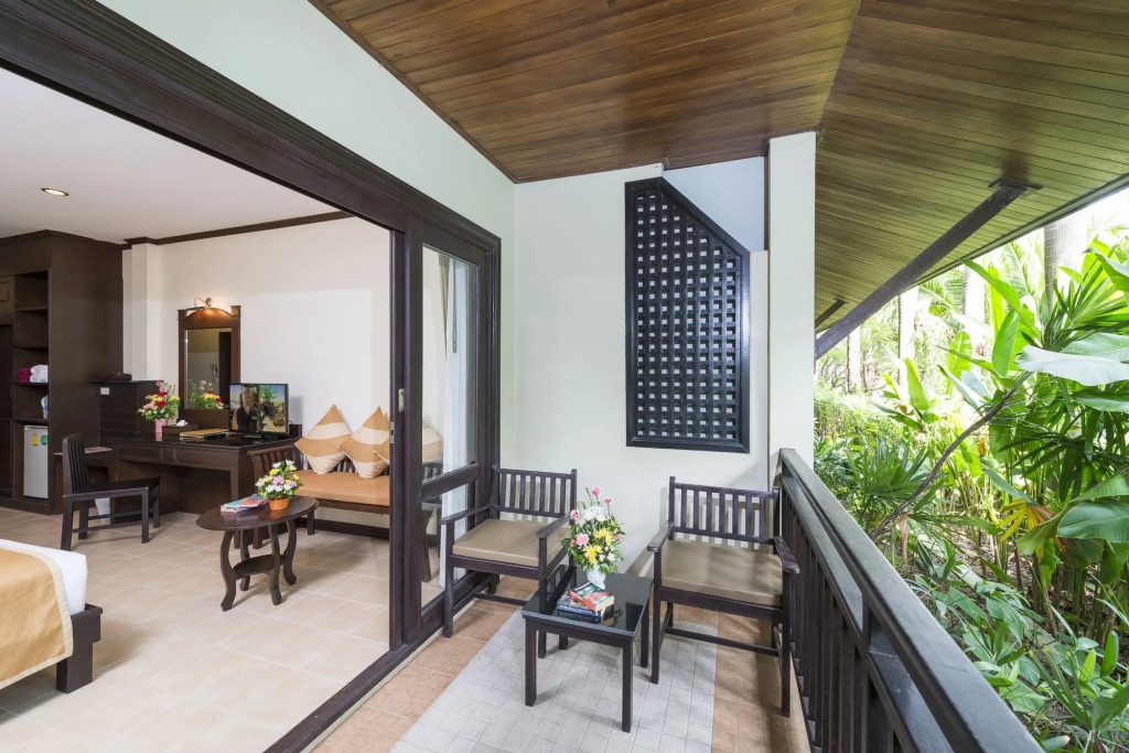Am Samui Palace