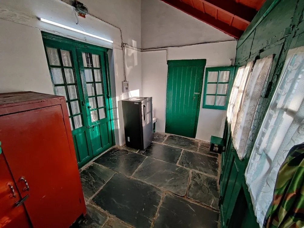 Pre Independence 2 BHK Bungalow,dalhousie,himachal