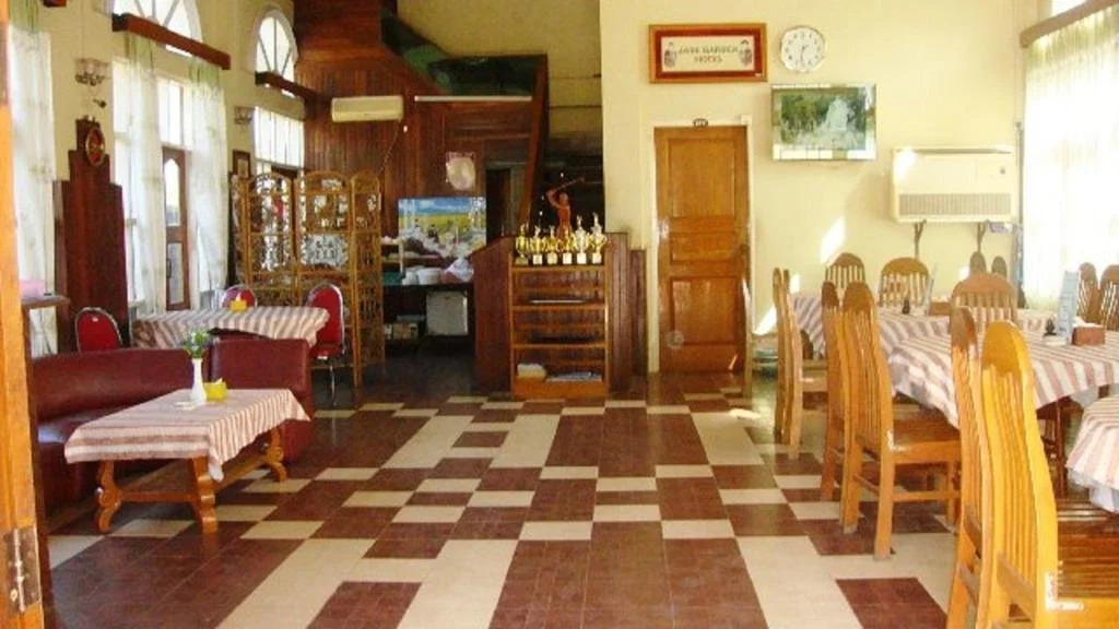 Jade Garden Hotel