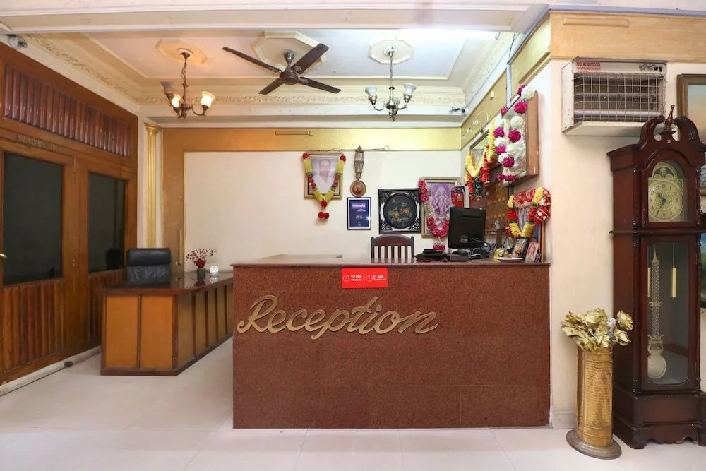 Hotel Amrit By OYO Rooms