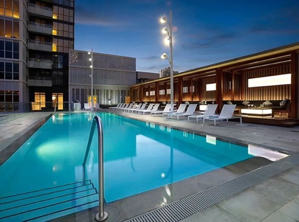N2N Suites - Heart of the City - Downtown Suite offered by Short Term