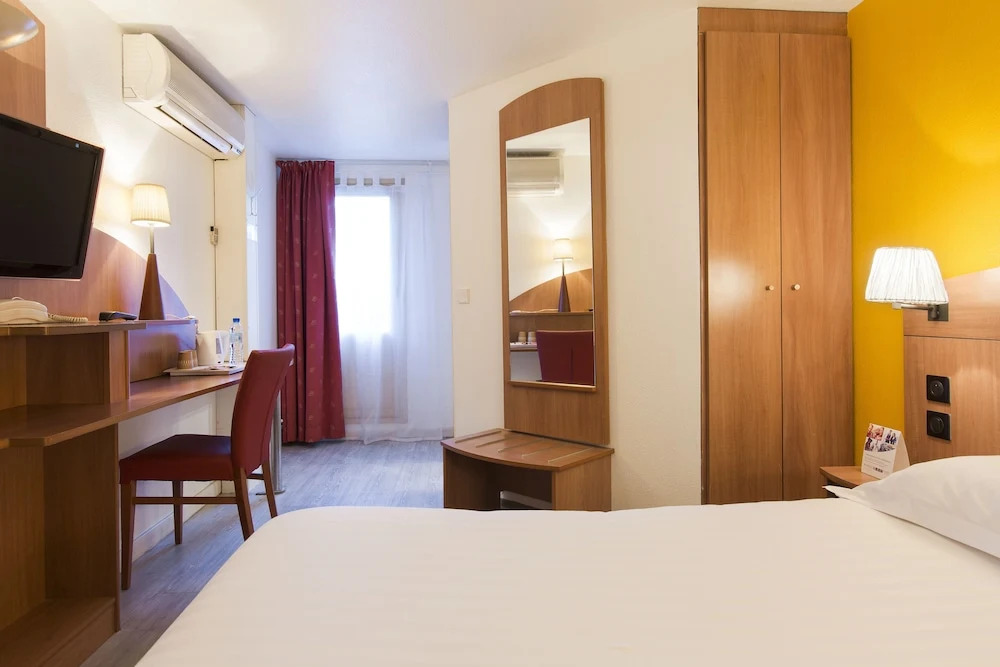 Kyriad Grenoble Est - Meylan