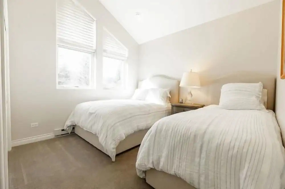 Northwood's Juniper 311 6 Bedroom Condo by RedAwning