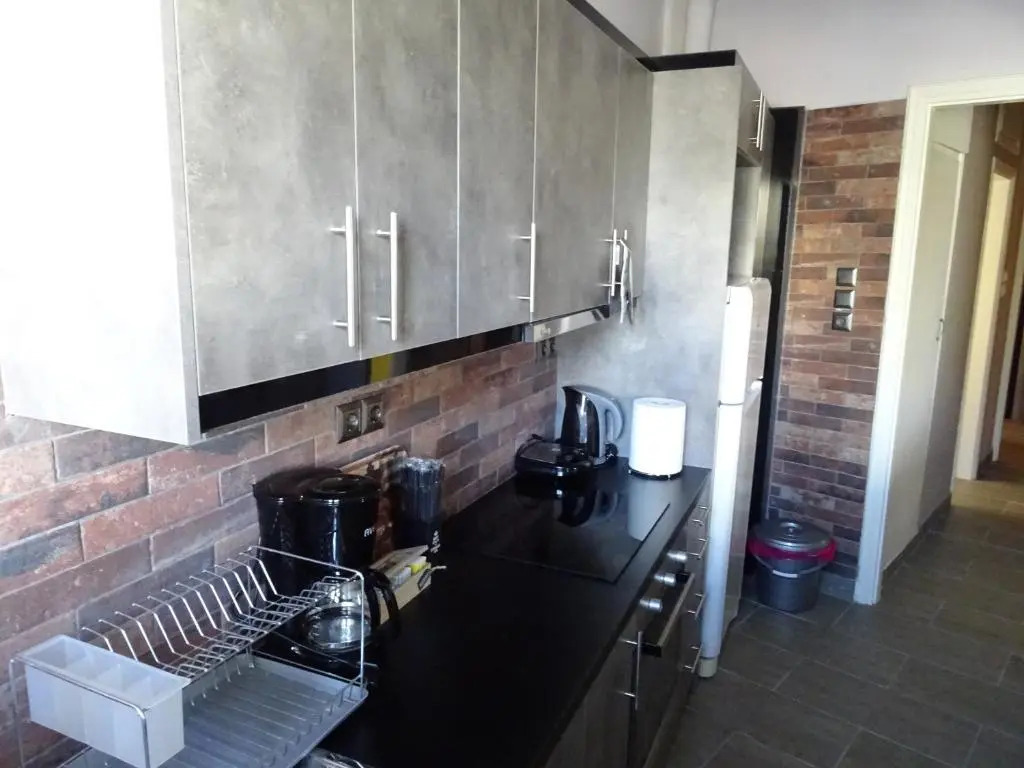 Dp Zografou Appartment