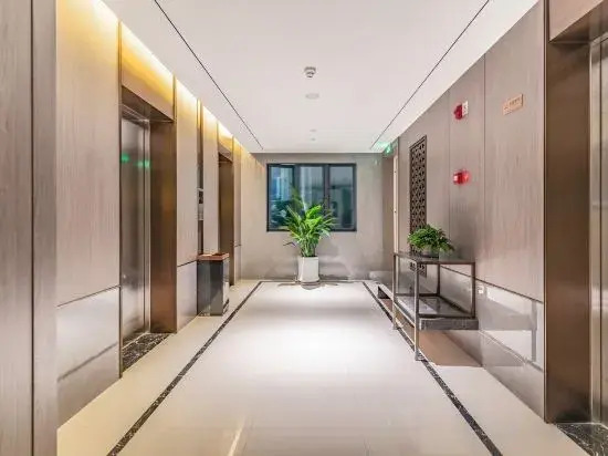 Yulong Garden Hotel