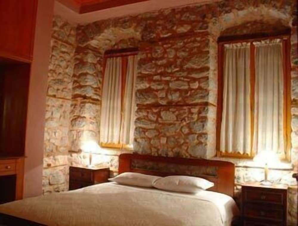 Ariadne Guesthouse