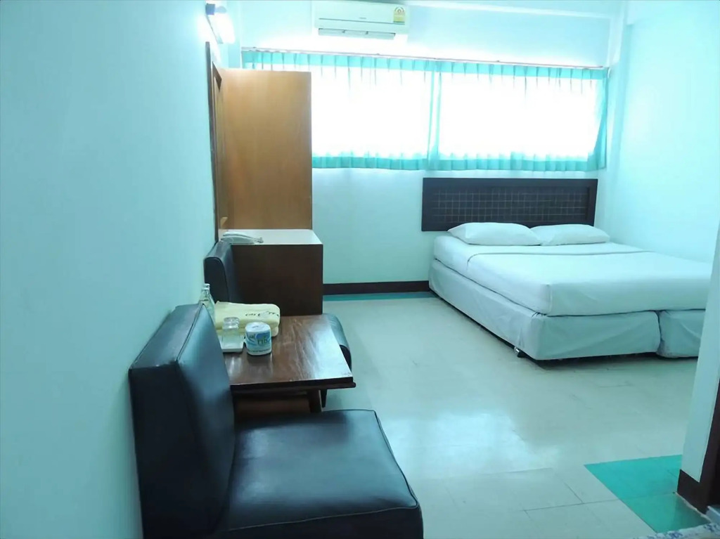 Pakchong Phubade Hotel