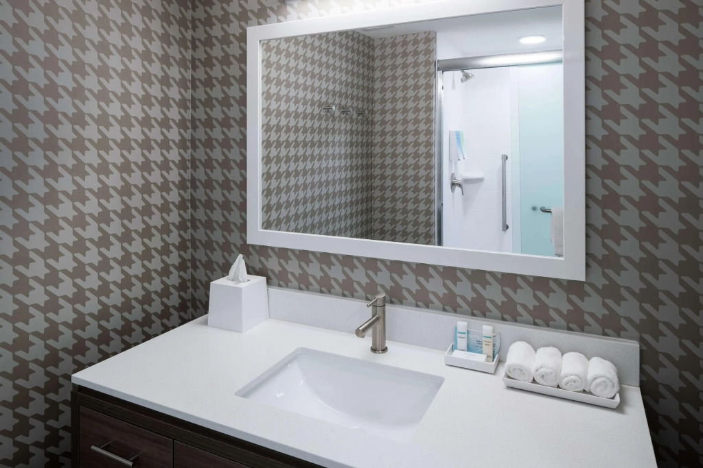 Home2 Suites By Hilton Jacksonville Airport