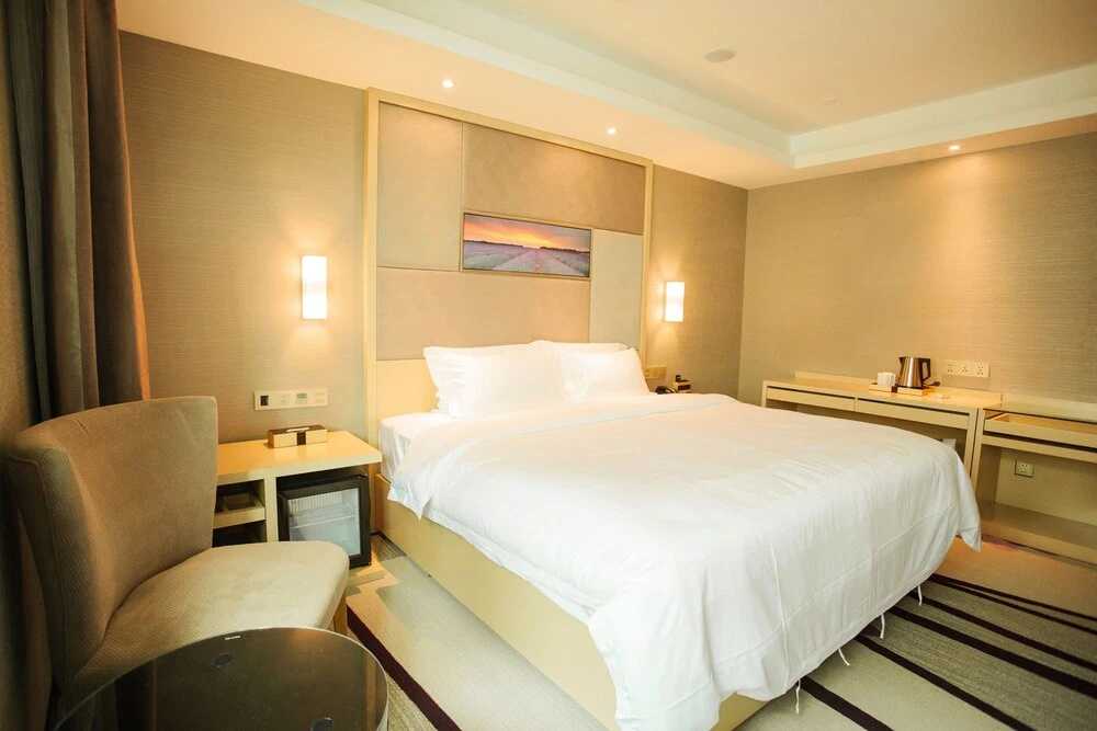 Lavande Hotel Guangzhou Panyu Changlong Zhong Hua Food City Branch