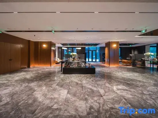 Intercity Hotel Xuzhou East Railway Station Jinlonghu