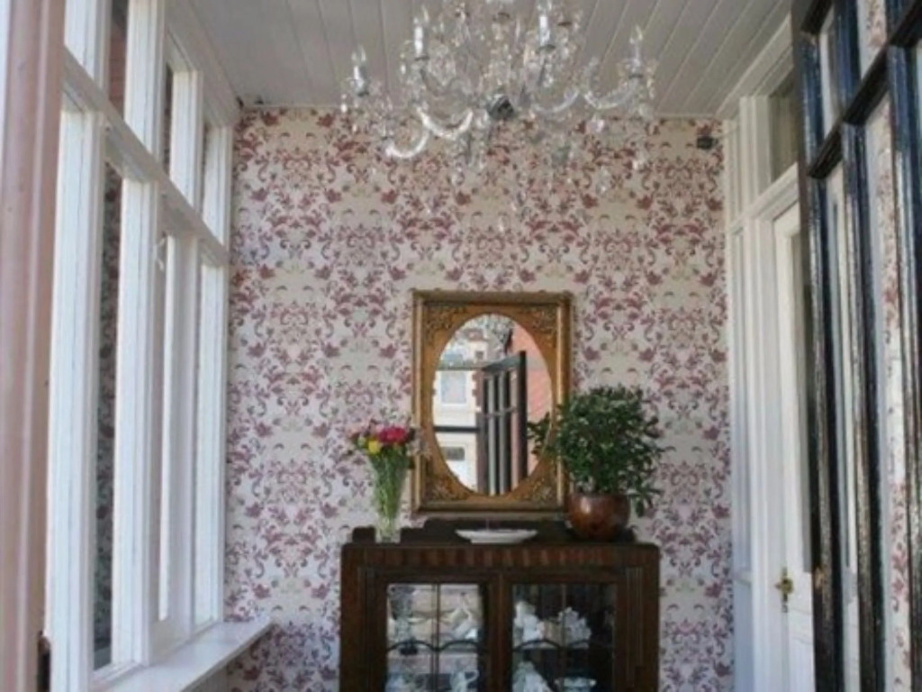 Eden House