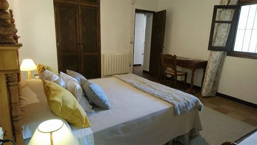Casa Cantareros